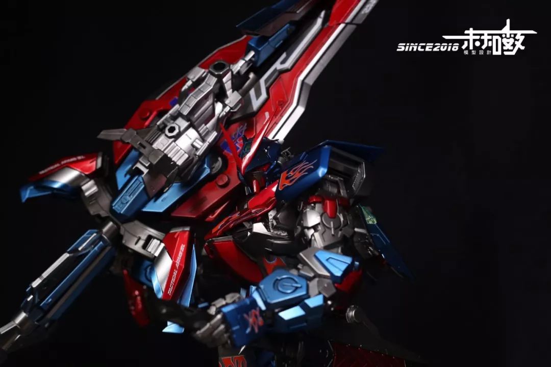 pg异端高达造型,红异端pg高达