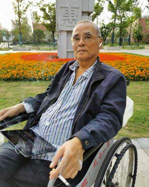 临别时，我已经强烈地意识到，铁平已经到了生命的最后关头