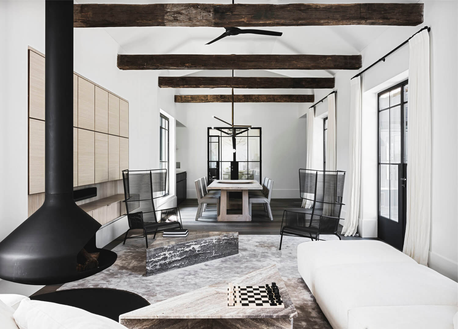 猎人山庄优惠,猎人山庄农家菜馆