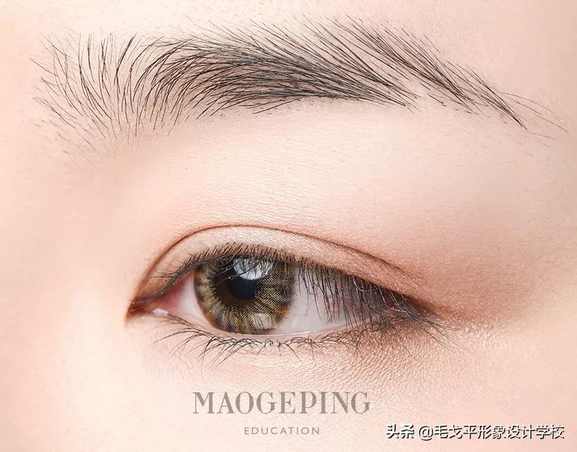 春天元气妆图片大全,形容春天元气满满的妆容