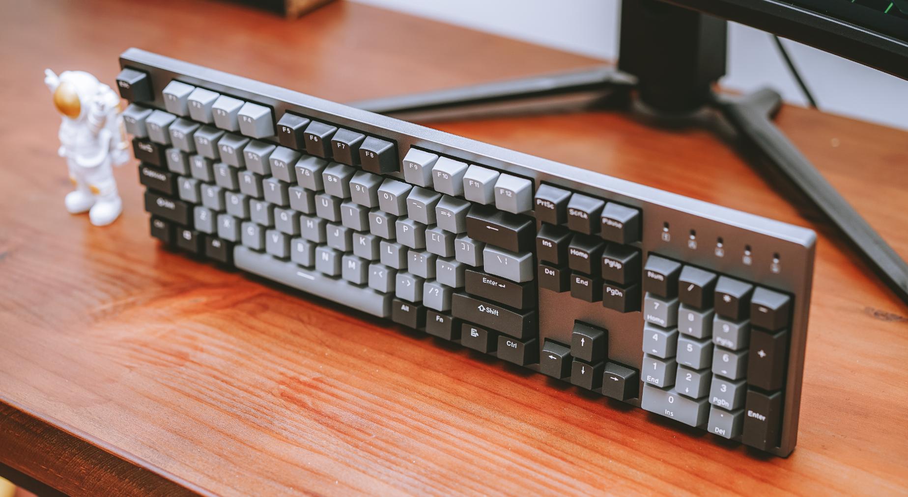 杜伽键盘k310青轴手感,杜伽k310键盘樱桃银轴怎么样