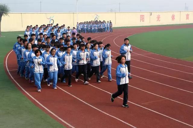 学校为什么越来越重视体育课,学校体育现状令人担忧