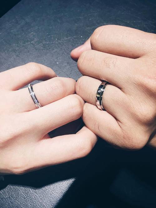 结婚简单对戒,结婚经典对戒