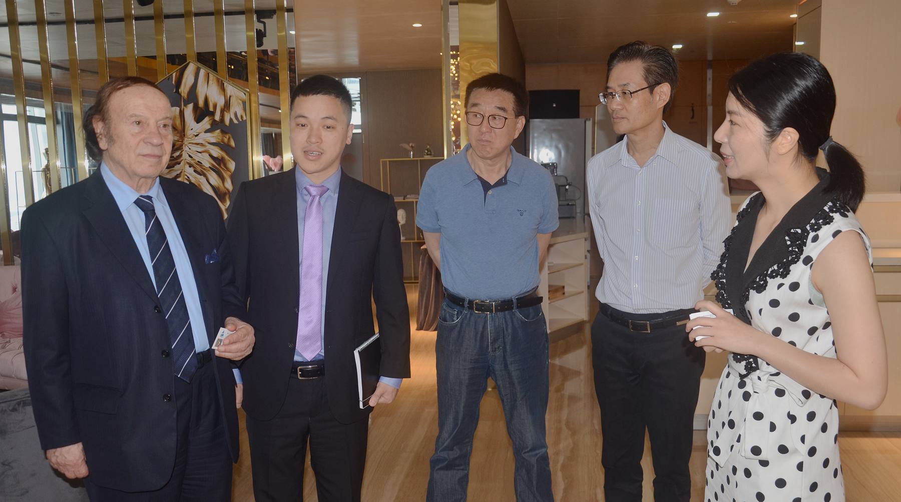 蜜荟女创携手世界中小企业联盟走进意大利，走向世界