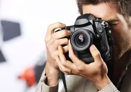 大学生最应该做什么样的兼职呢 (在大学里最好的兼职是什么)