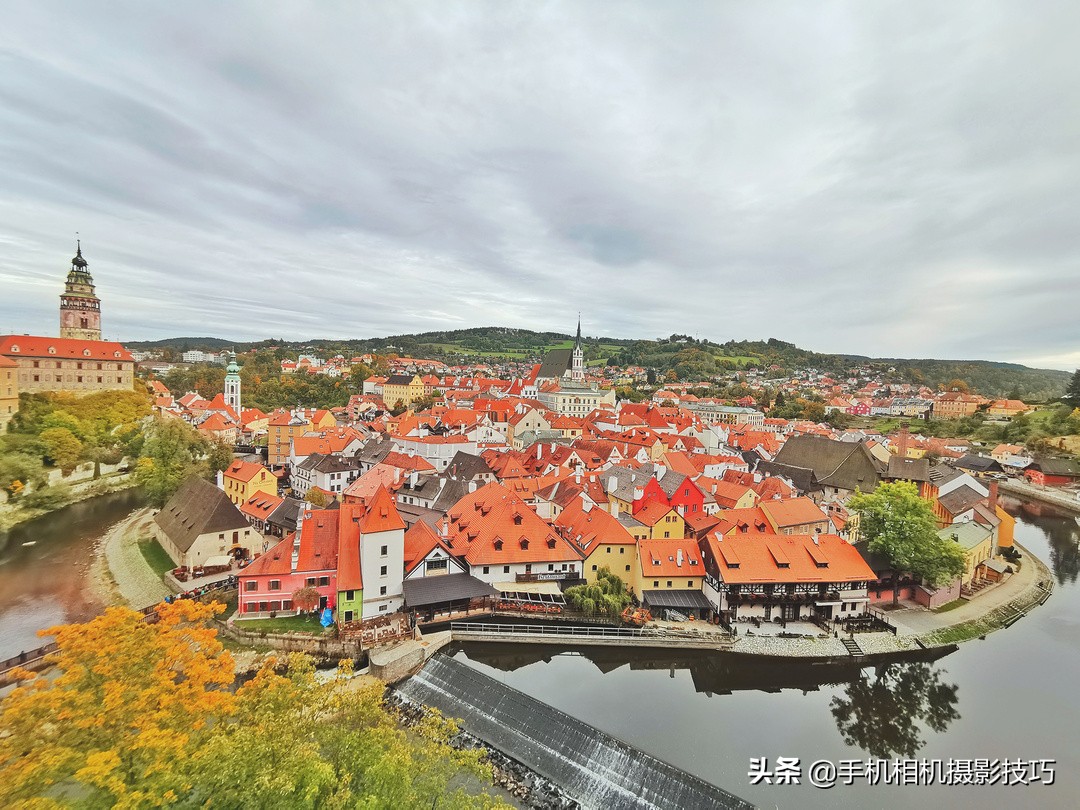 现在手机拍照与单反相机的区别,最厉害的手机相机相当于什么相机