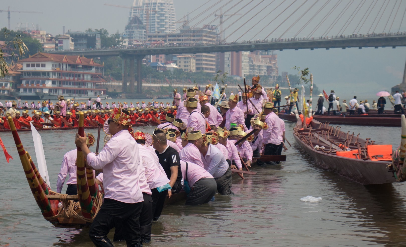 版纳泼水节安排时间表,版纳泼水节的正确打开方式
