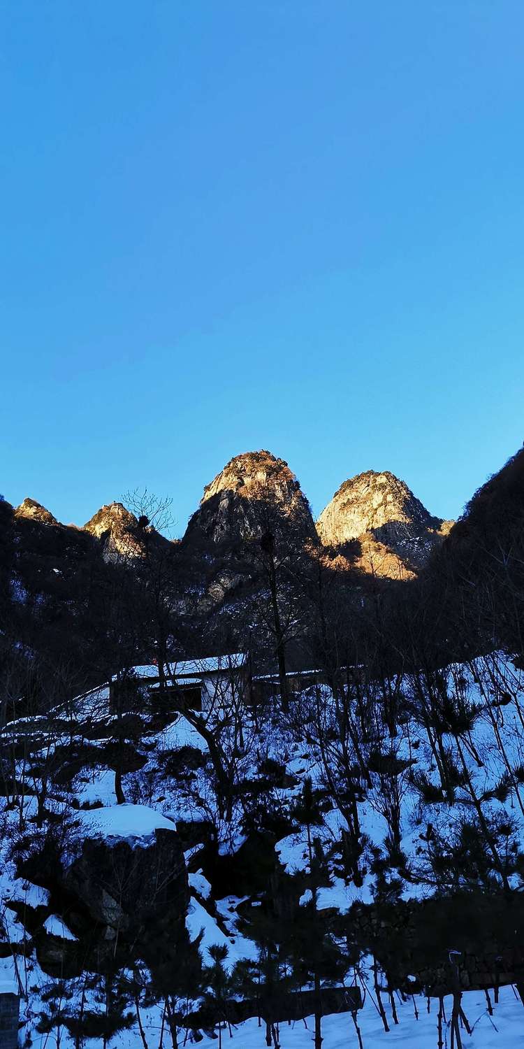 20210117独行太兴山，误入佛国秘境花石湾