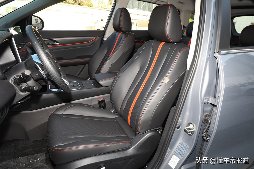 东风风光580红星版手动精英版试驾,580东风风光2021款落地价