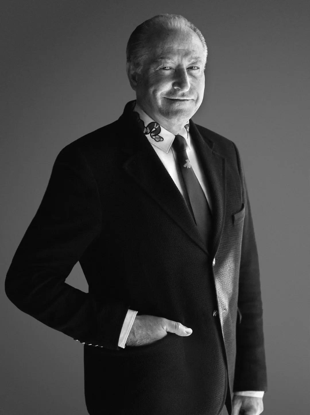 gucci鑺辨偊缁芥斁纾ㄧ爞,gucci鑺辨偊绻佽姳鐩涘浜夊鏂楄壋