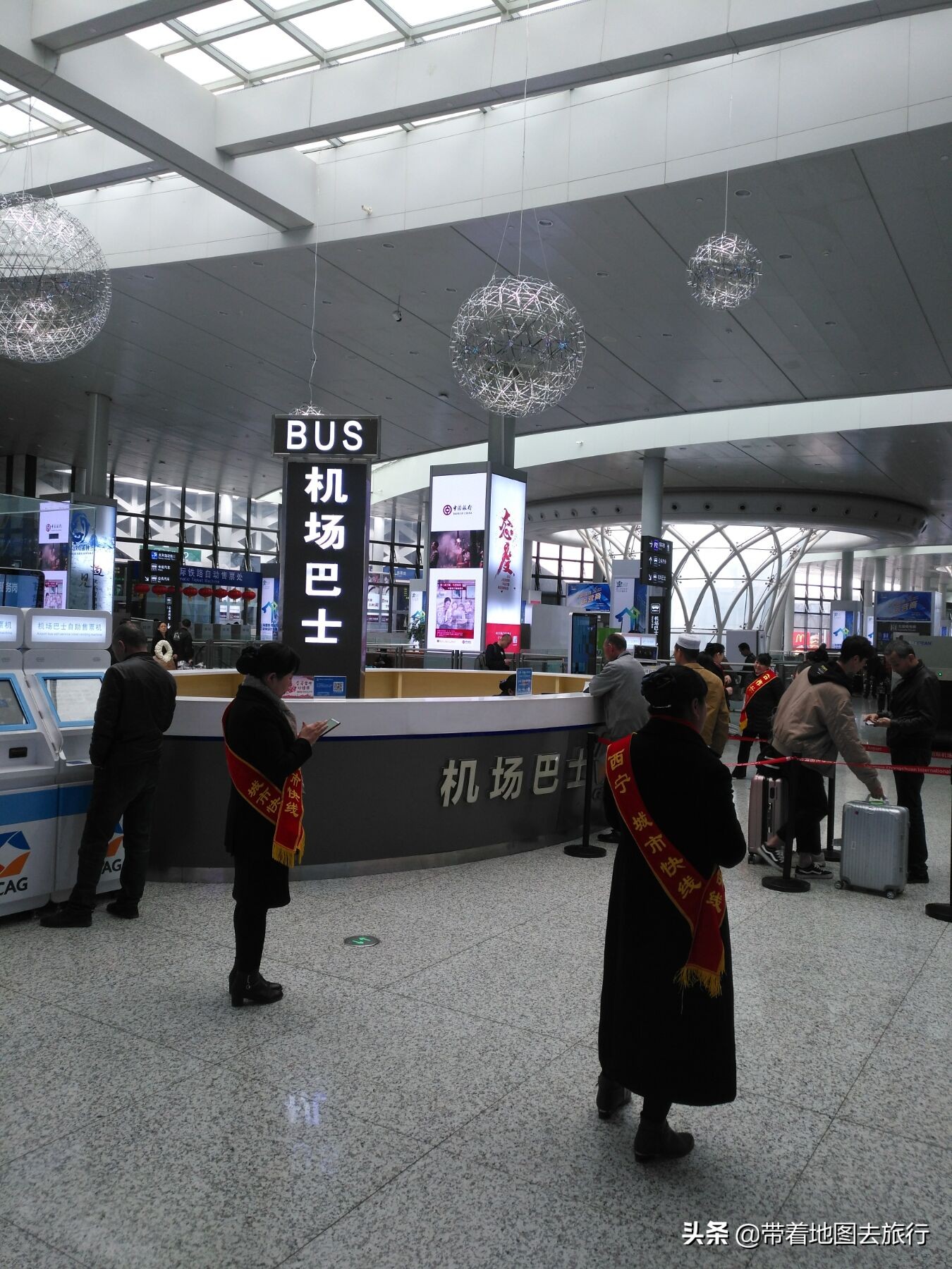 兰州中川国际机场机票,实拍兰州市新区中川国际机场