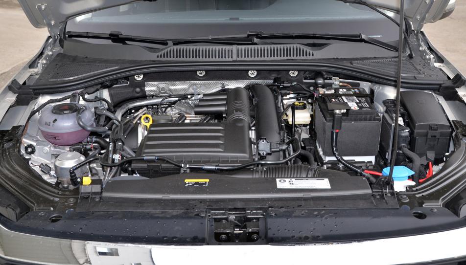 2022款伊兰特和缤瑞cool选哪个,缤瑞1.4t发动机