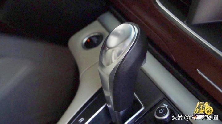 买二手车怕被坑用什么软件查,买二手车怕上当怎么办