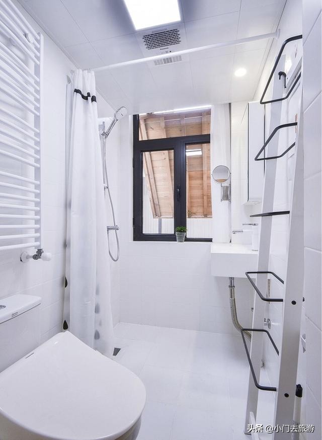 用浴帘底下还是流水怎么办,淋浴防止水溅的方法