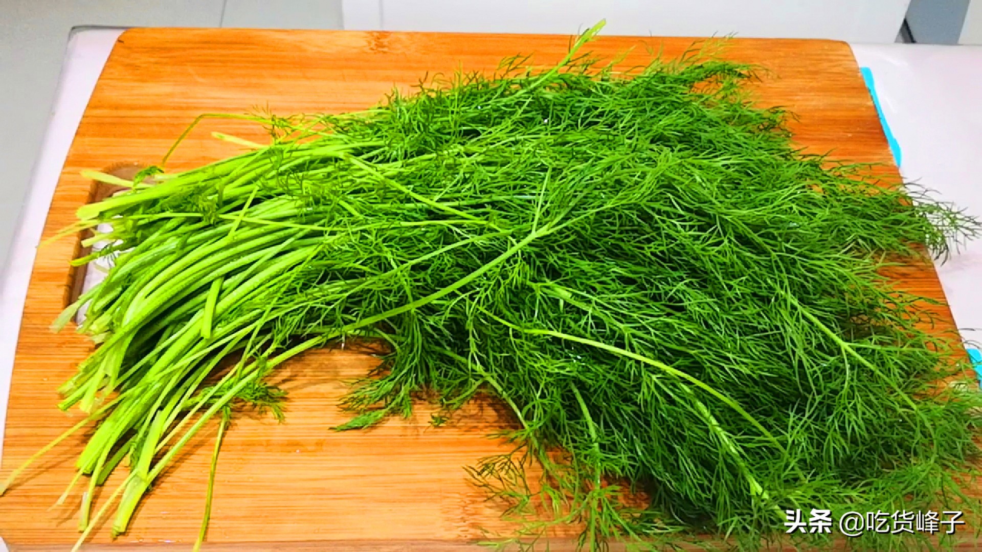 此菜做法简单最适合冬季吃,冬天常吃这道菜每天都有小惊喜