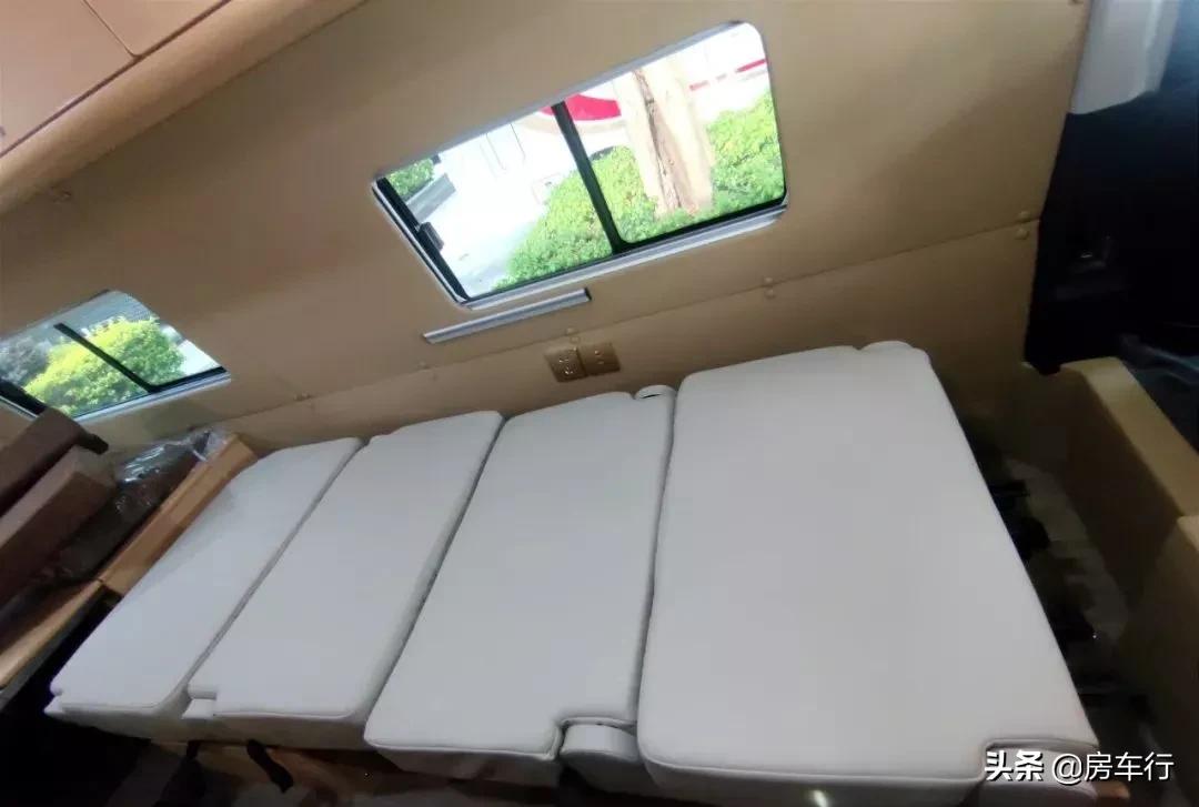 房车价格5-10万元低顶b型房车,房车大全20-30万的c型高档房车