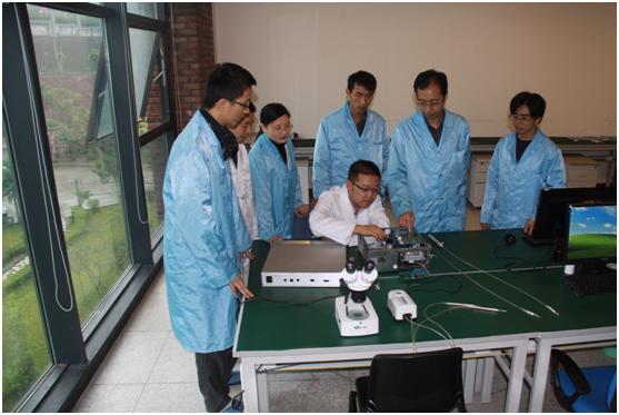 带你感受别样科学家精神：用一颗小胶囊改变世界的王金山