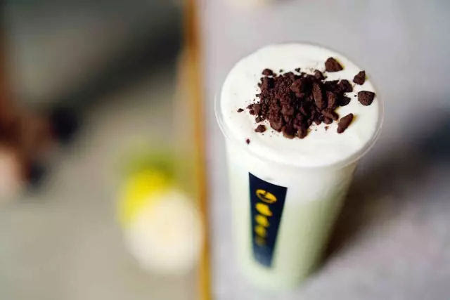 开书亦烧仙草奶茶店需要多少成本,奶茶店开店怎么算成本和利润