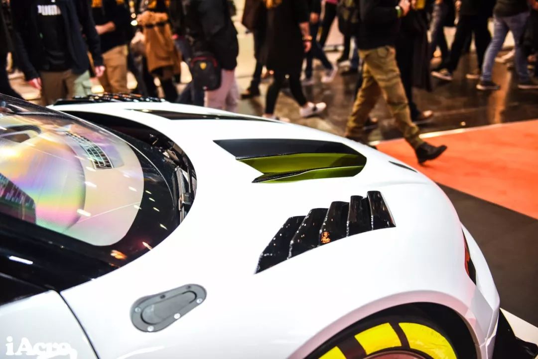 iAcroNavi——德国埃森改装车展之眼花缭乱上篇