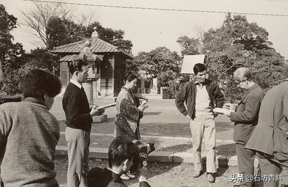 《情迷意乱》多情小叔和美丽嫂子的秘密悲伤中的强颜欢笑最寂寞