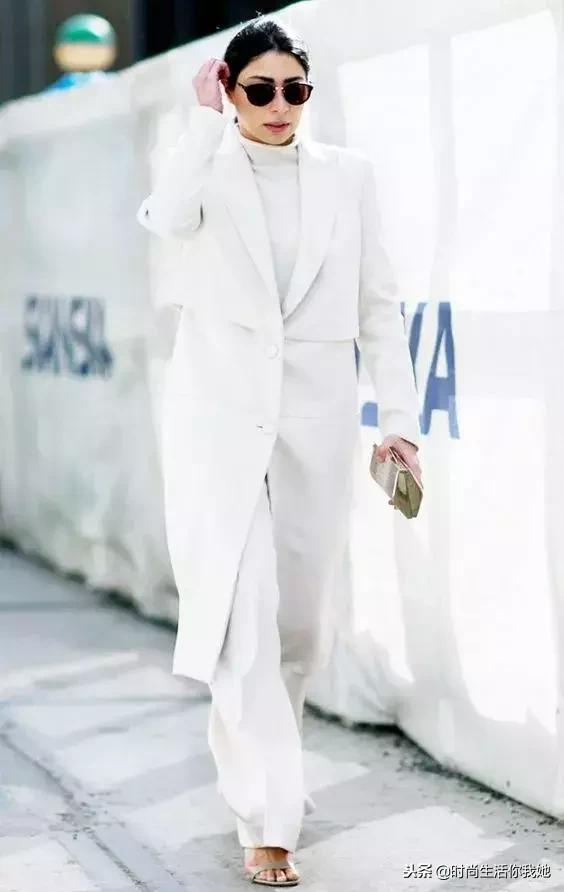 白裤子阔腿穿搭秋冬,初冬阔腿裤更时髦的打开方式