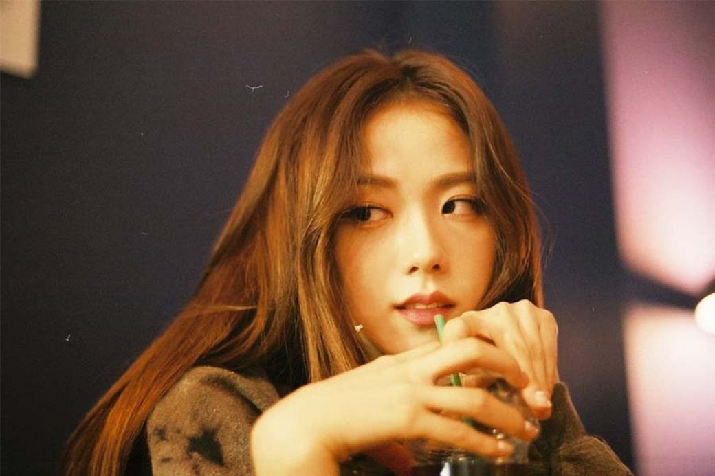 干唇护唇的正确方法,冬天护唇的正确方法图解