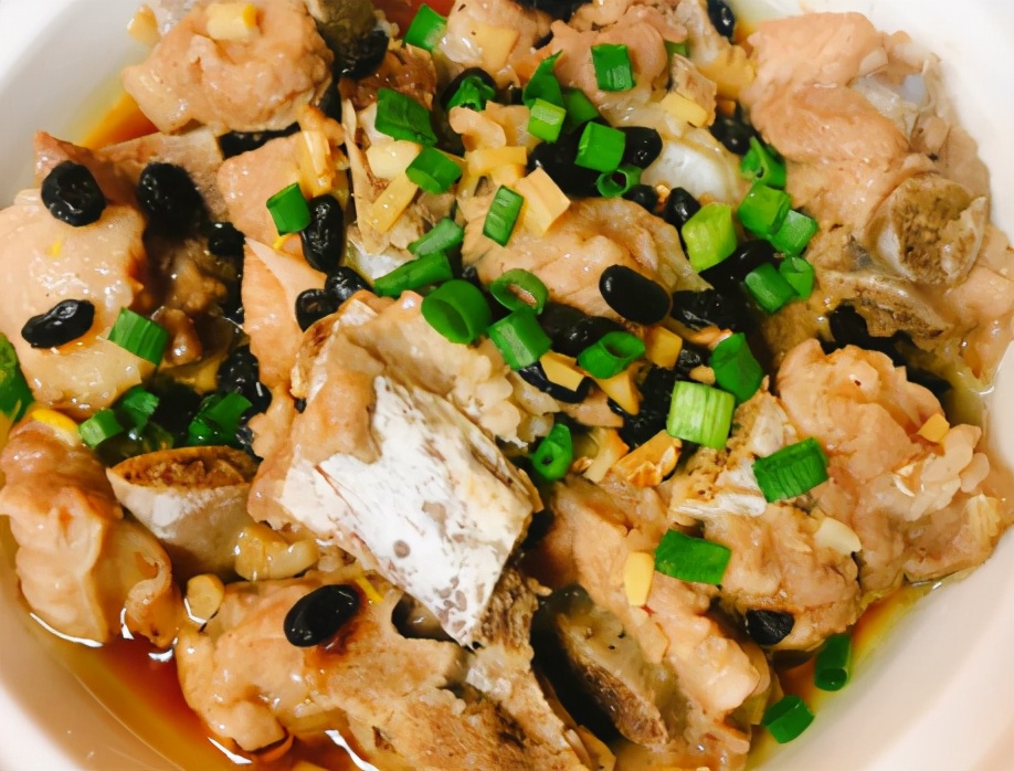 3月,可多吃的肉,比牛羊肉温和,一蒸就能吃,鲜嫩多汁且不上火