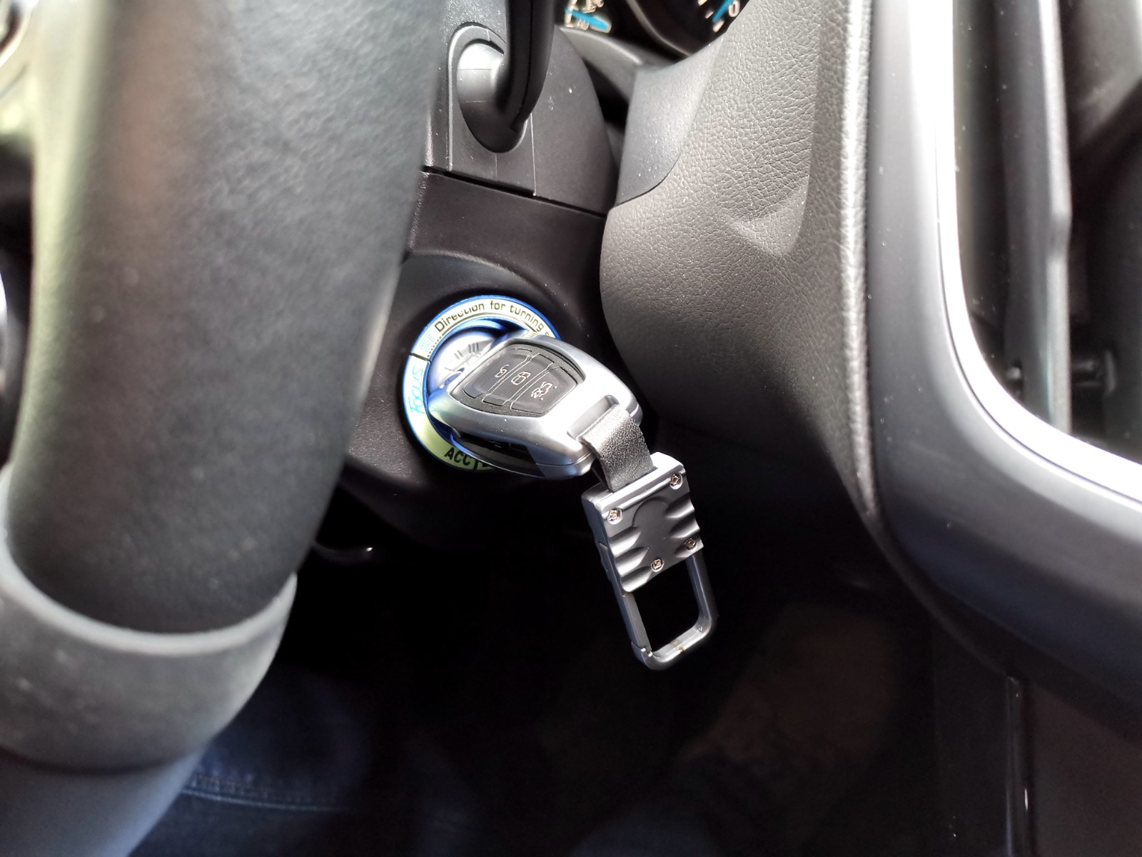 福克斯车钥匙进水维修,福克斯钥匙进水失灵的解决办法