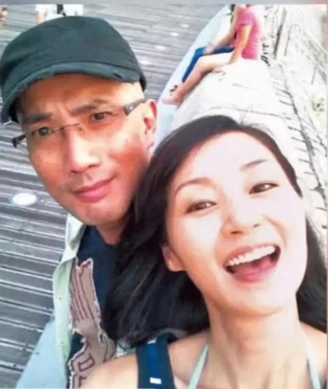 万绮雯有多爱甄子丹,万绮雯年轻时的盛世容颜甄子丹