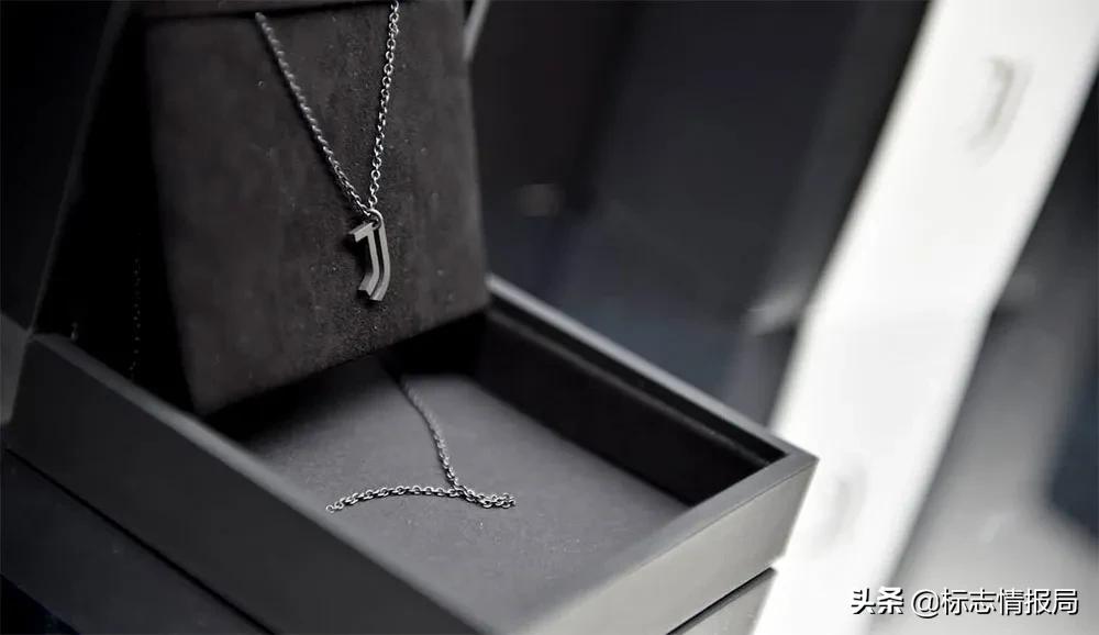 尤文图斯为什么要更换队标,就是这么自信前面半句是什么