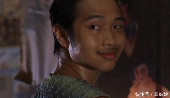 一个跑龙套的小人物让星爷演活了,星爷爆红后曾为4巨星当过配角