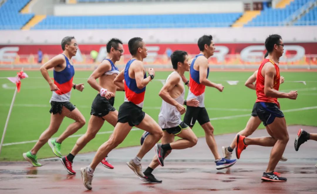 800米间歇跑休息时间,800米间歇跑对照表