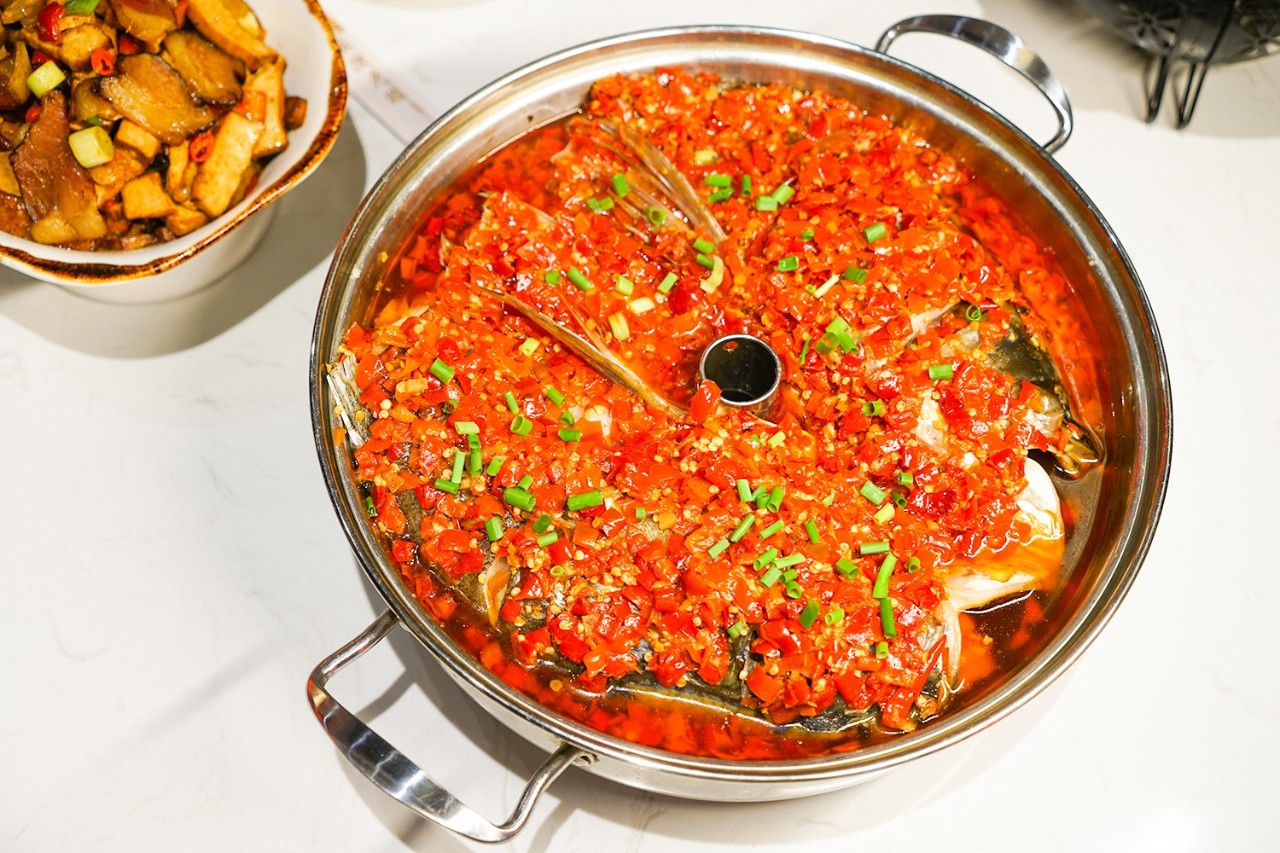 正宗湘菜剁椒鱼头,剁椒鱼头湘菜必点