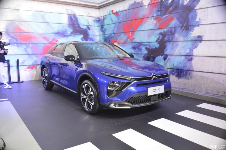 雪铁龙凡尔赛c5x最帅造型,新款雪铁龙凡尔赛c5x享不凡