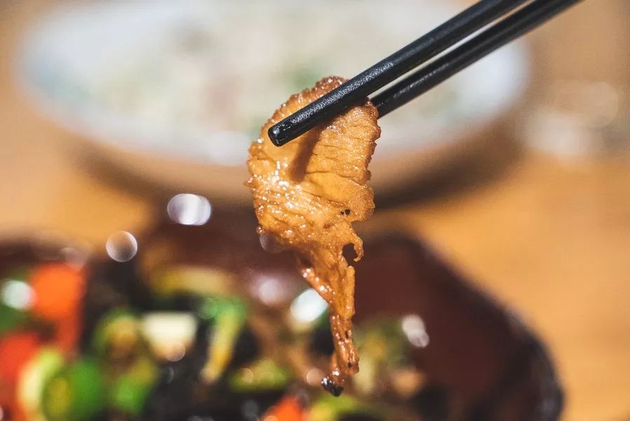 为了吃美食去外地,为了吃儿时的味道跑到一个地方