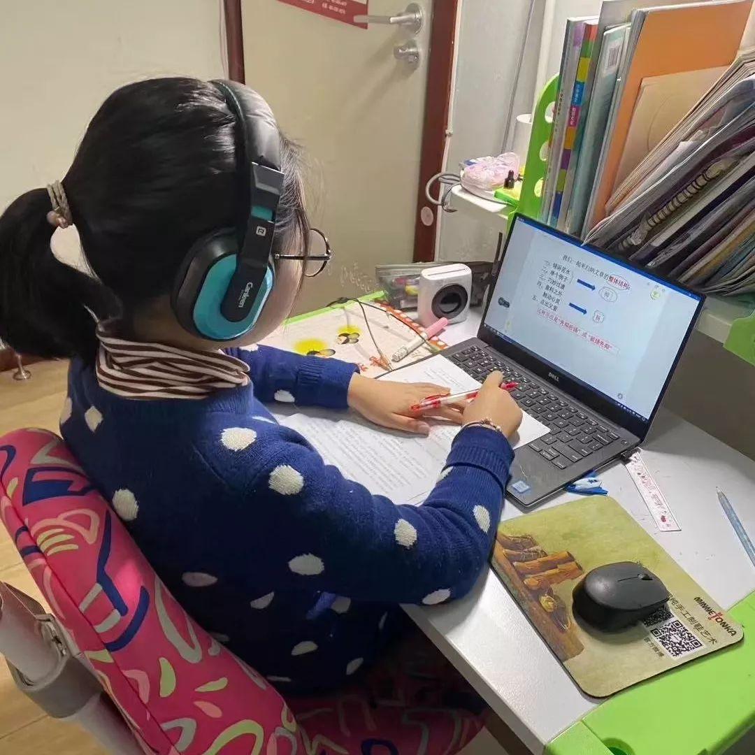 孩子特别爱发脾气爱哭磨蹭怎么办,爱哭的孩子怎么高情商引导