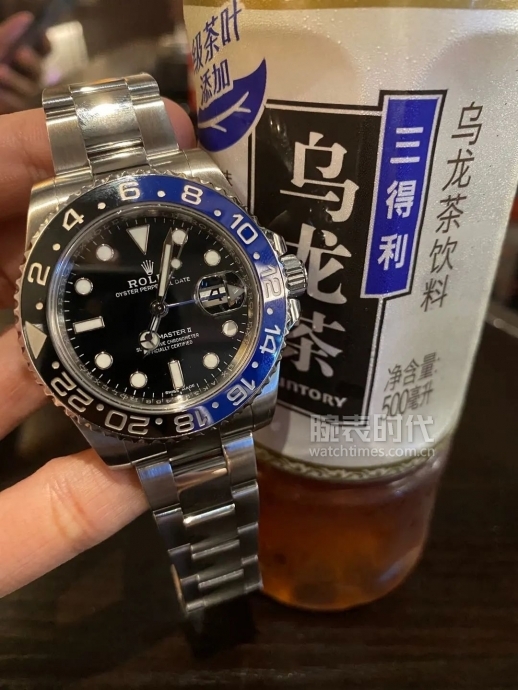 网友晒上千万的手表,网友晒1300手表