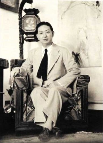 他是一代京剧大师，乃进军好莱坞第一人，开启娱乐圈“男色时尚”