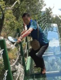 穿高跟鞋膝盖疼痛怎么缓解,穿高跟鞋如何防止脚累疼