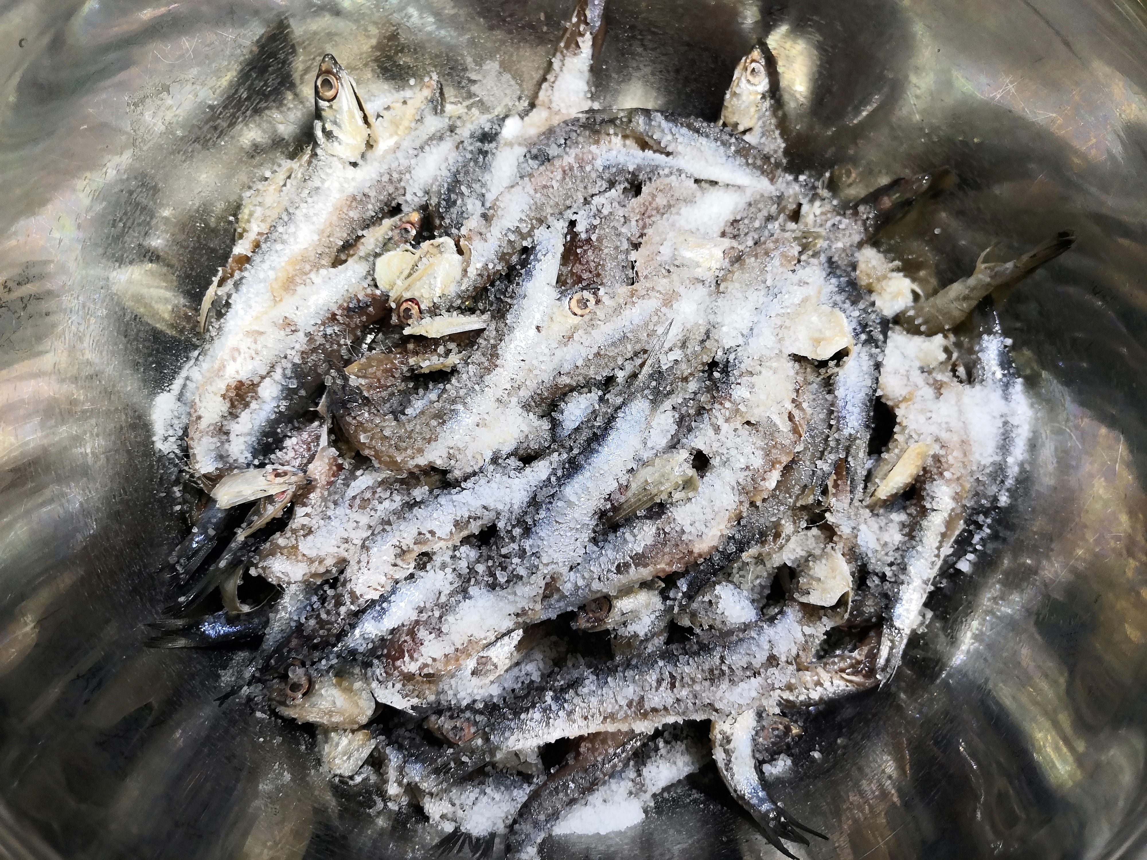 30年前的鱼干怎么做,渔民怎么晒鱼干