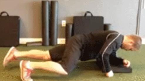 膝盖疼怎么办教你一招,膝盖疼别发愁这2种方法要知道