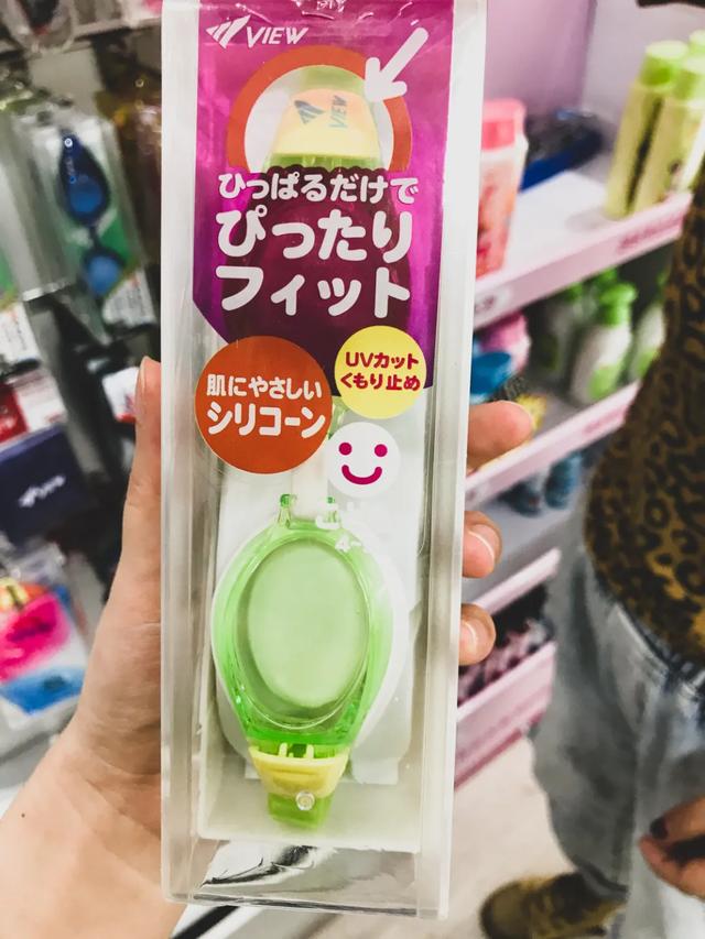 带宝宝游泳有必要吗,带孩子游泳需要带什么