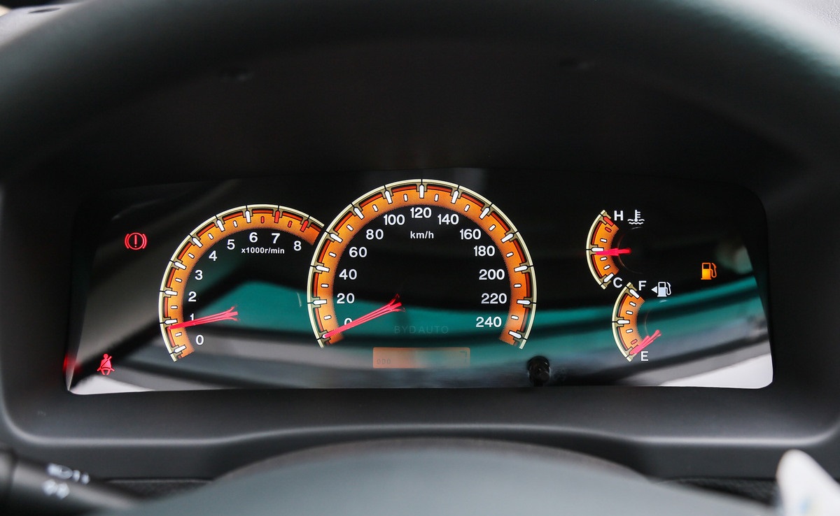 2009年比亚迪f3为什么称为神车,2020款比亚迪f3经典款车主体验