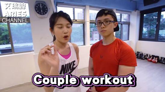 情侣拍照姿势的摆法,适合情侣的拍照姿势