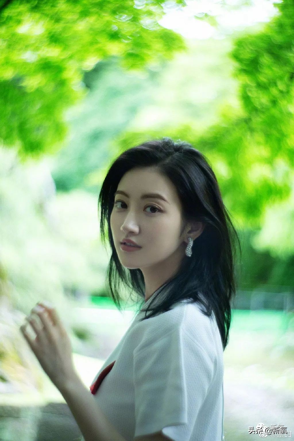 景甜修复之后的双眼皮是多宽,景甜修复后的双眼皮多宽