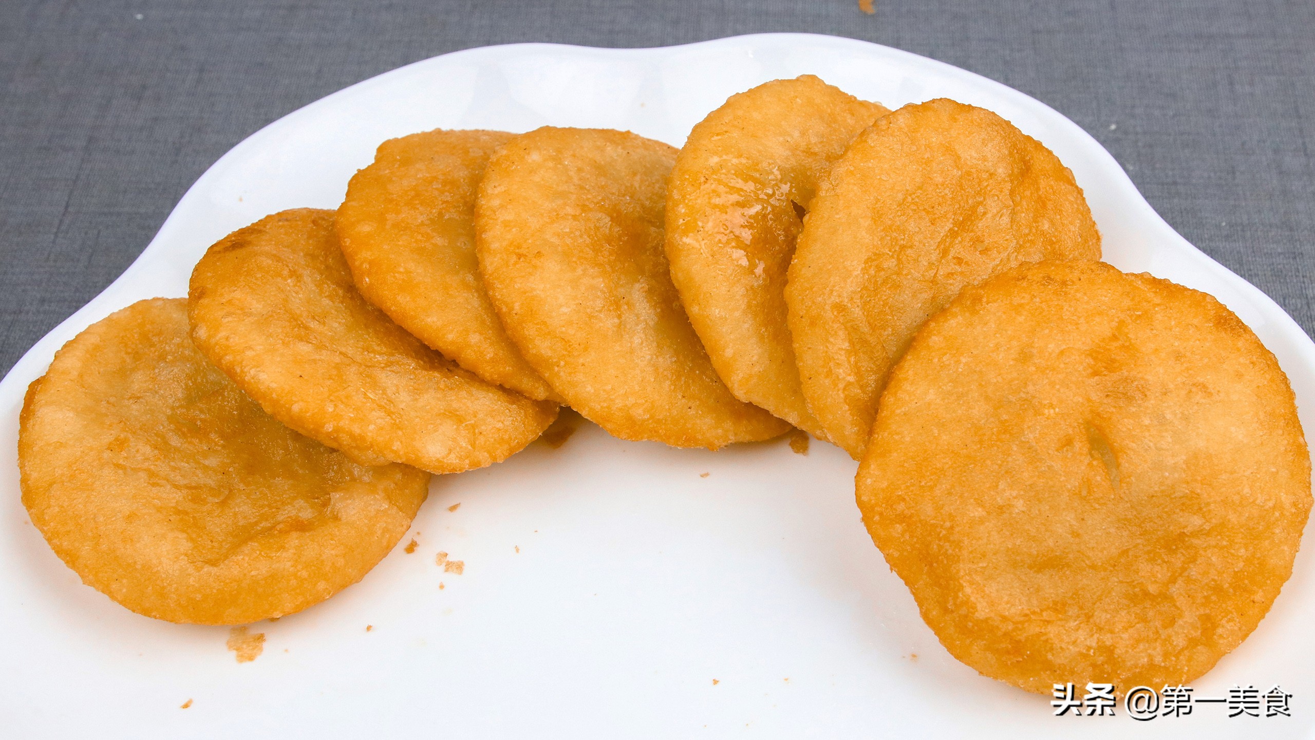 买不到麦芽糖核桃黑芝麻糕,酥脆油炸糖糕