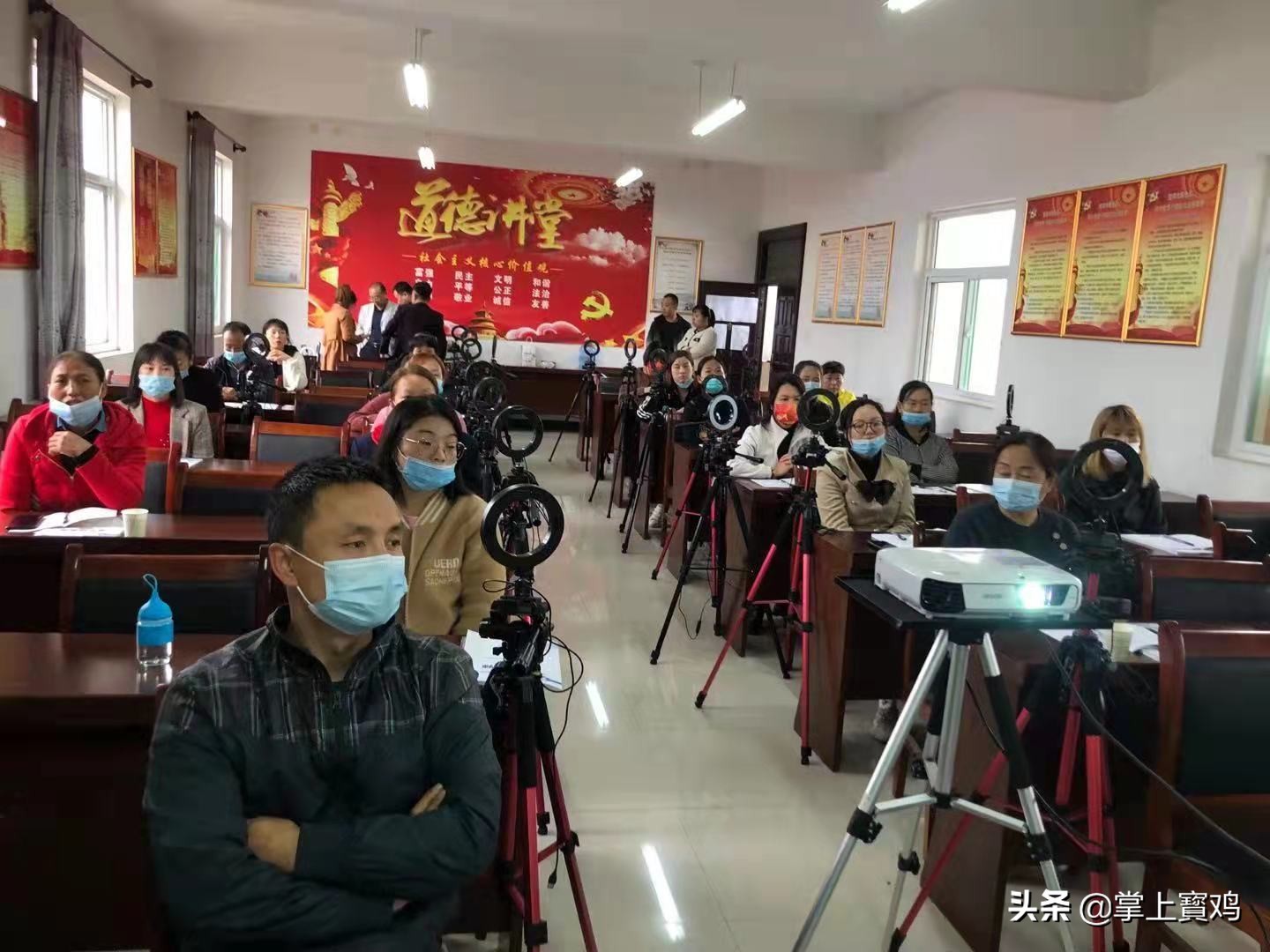 四位一体促就业,促就业四进