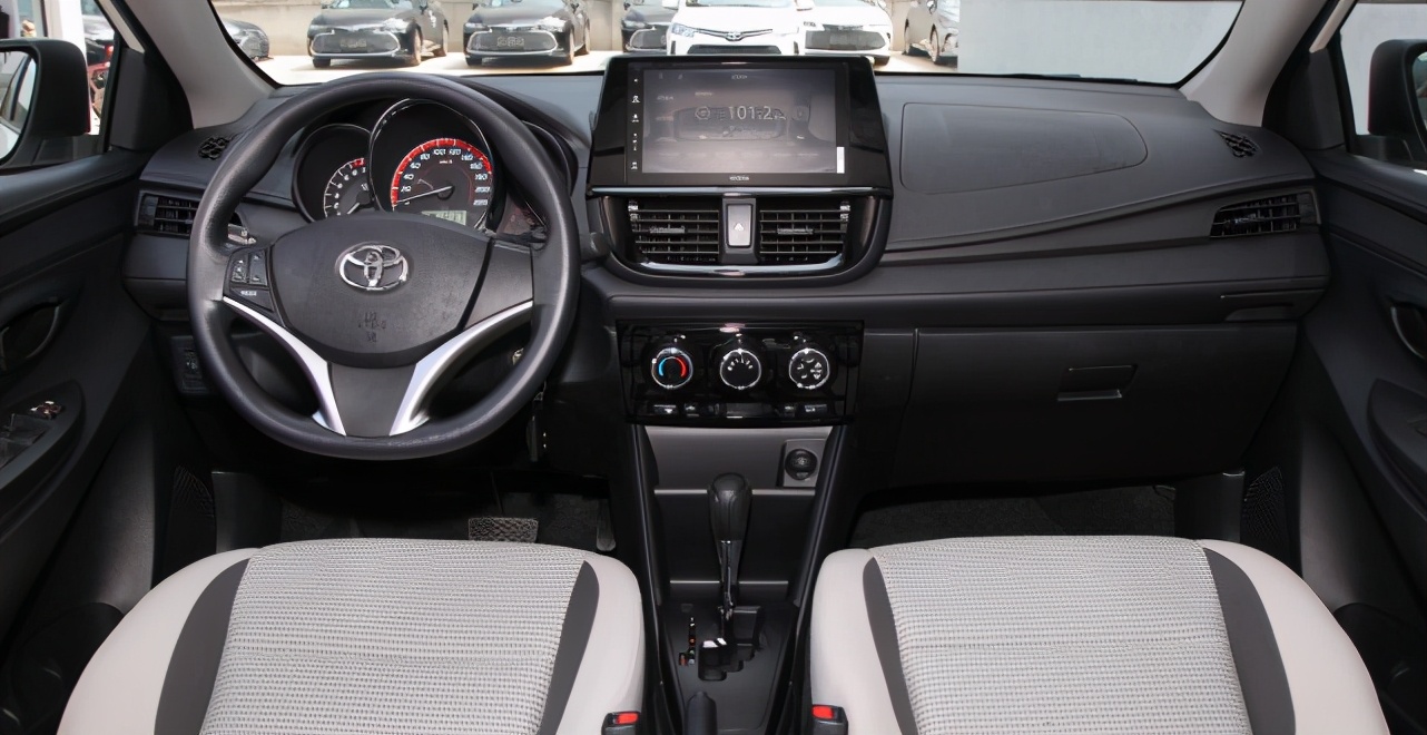 丰田威驰：9万就能落地，还是自动挡，家用省油还保值