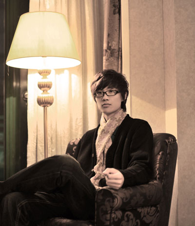 许嵩：“弃医从文”的音乐才子