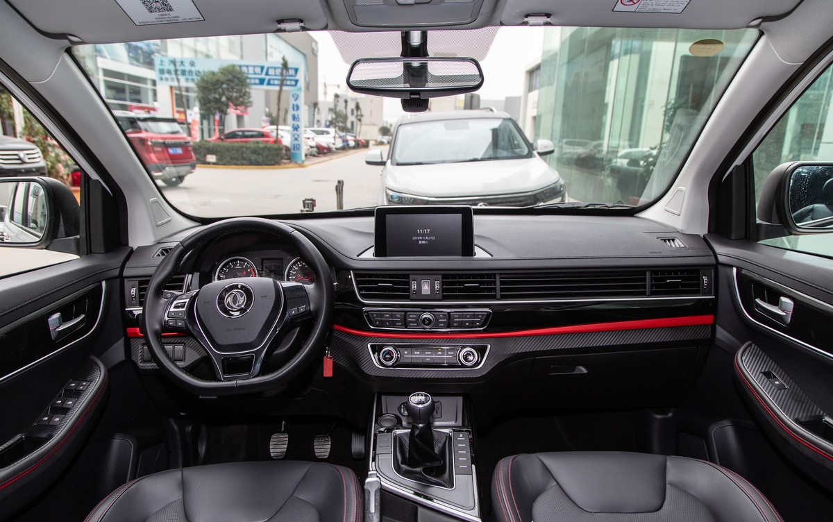 哪一款6-7座SUV最值得购买,5-8万左右7座suv推荐